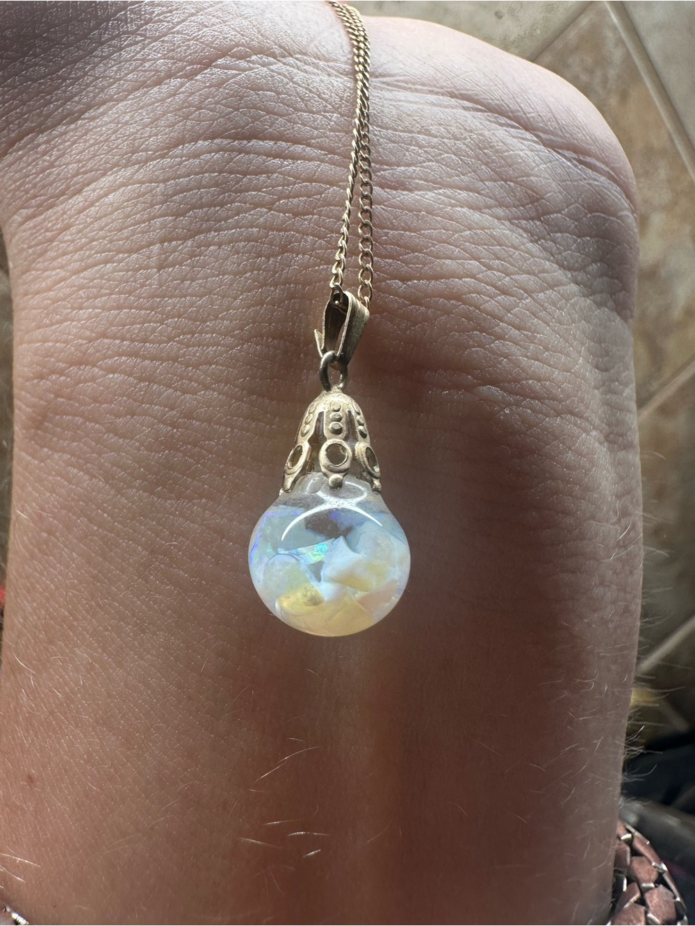 Vintage Mid Century 120 12k filled floating Opal  globe pendant necklace